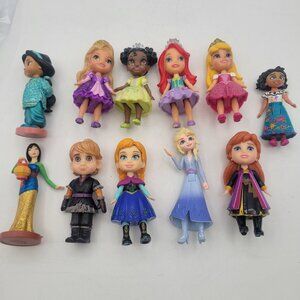 Disney Princess Lot of 7 Small 2" - 3" Dolls Jointed Figures